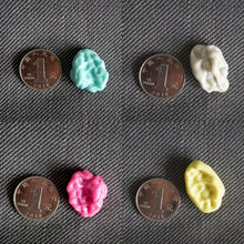 Load image into Gallery viewer, Chewing Gum Magnet